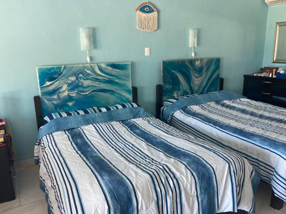 Cancun Oceanfront, Entire Apartment Экстерьер фото