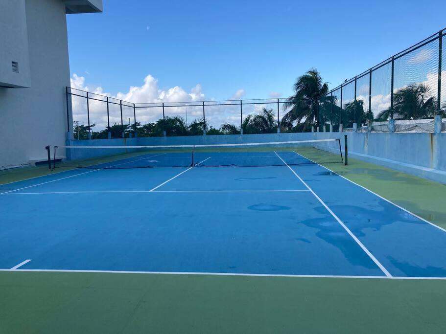 Cancun Oceanfront, Entire Apartment Экстерьер фото
